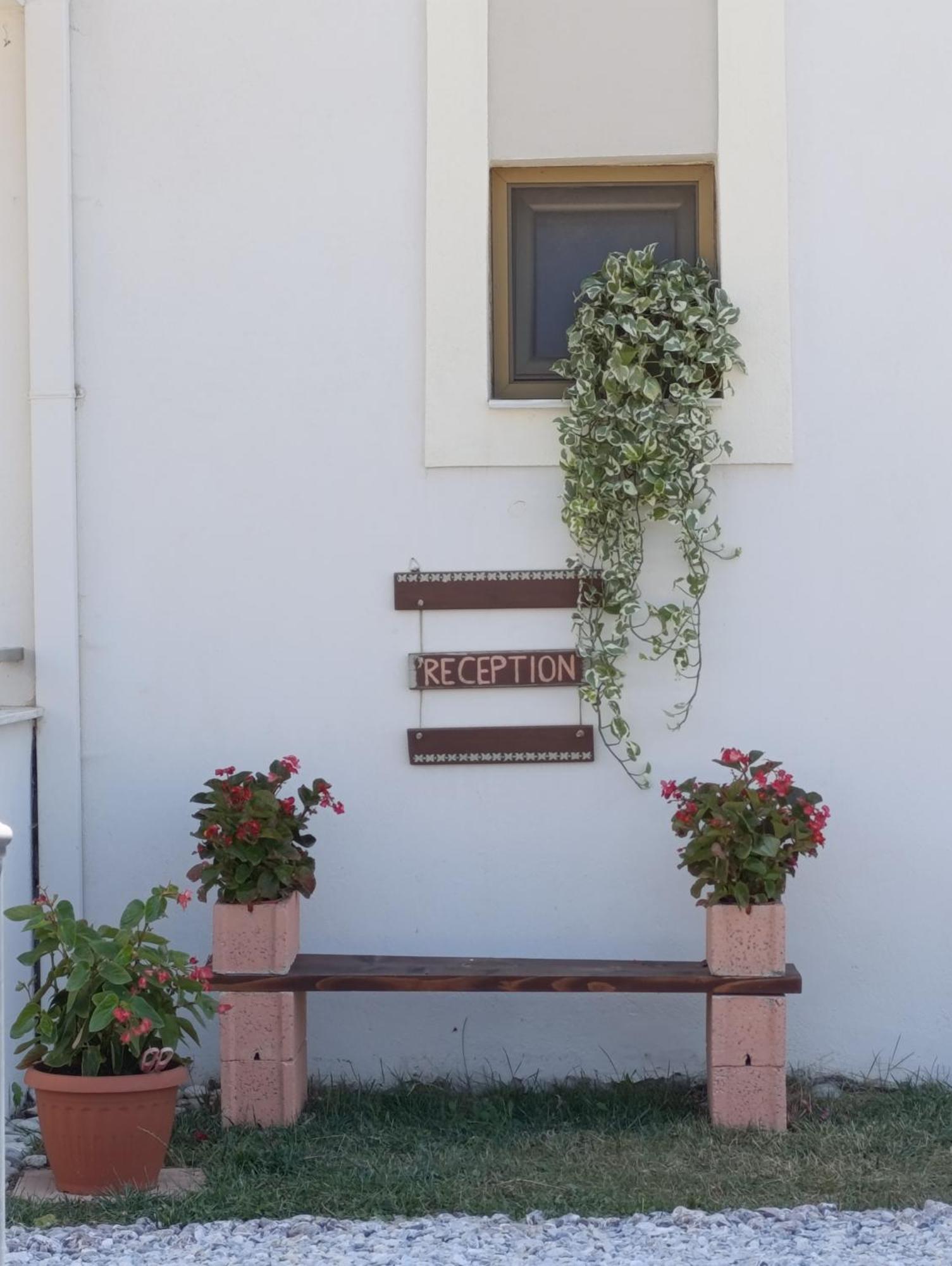 Ofrínion Ofrynio Deluxe Apartments מראה חיצוני תמונה