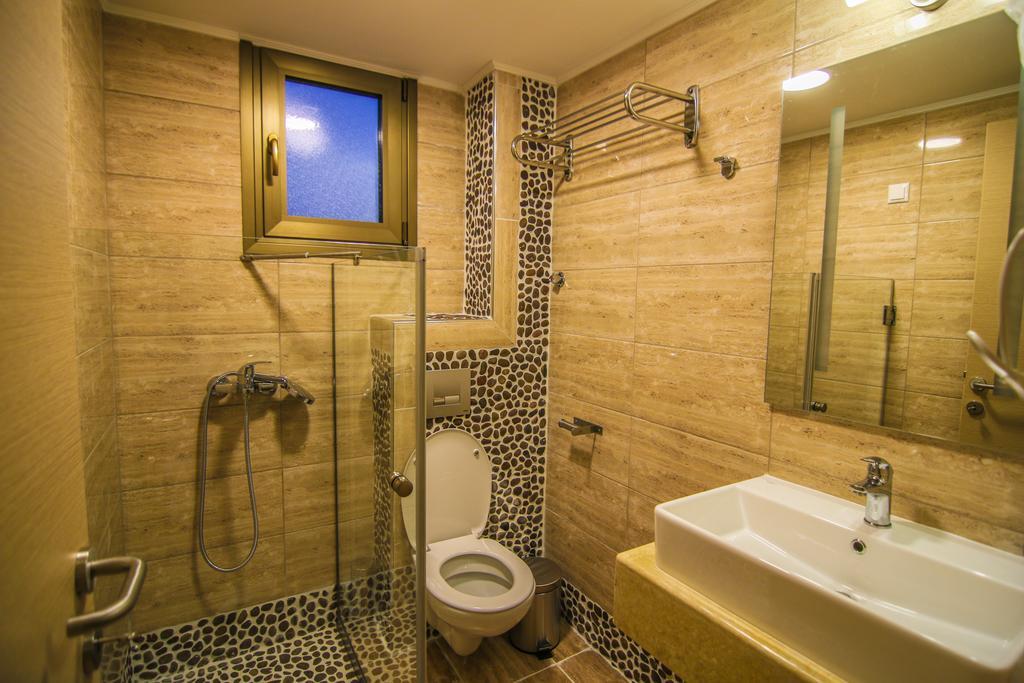 Ofrínion Ofrynio Deluxe Apartments מראה חיצוני תמונה