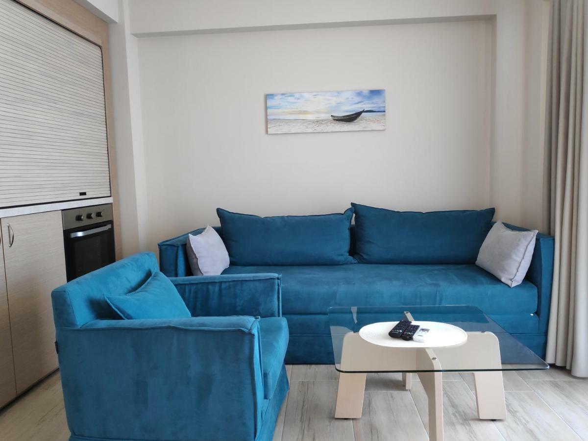 Ofrínion Ofrynio Deluxe Apartments מראה חיצוני תמונה